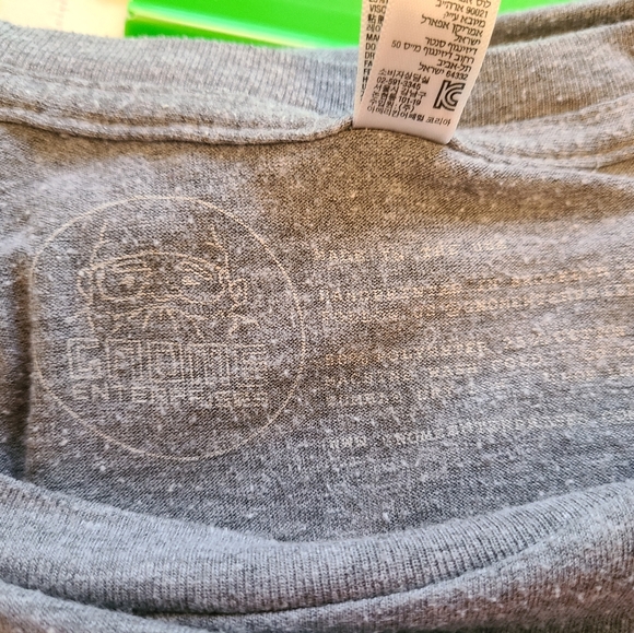 (1139) Gnome Enterprises Woman's Graphic T-Shirt, Brooklyn, NY, Large, Grey - Picture 7 of 12